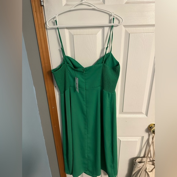 Dynamite - green two strap mid dress - Picture 2 of 3